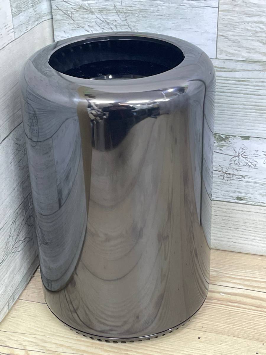 【良品♪】MacPro 2013 A1481[Xeon E5-1650 v2 3.2GHz 4コア/RAM:16G/SSD:1024GB/FirePro D500×2]Big Sir 動作品