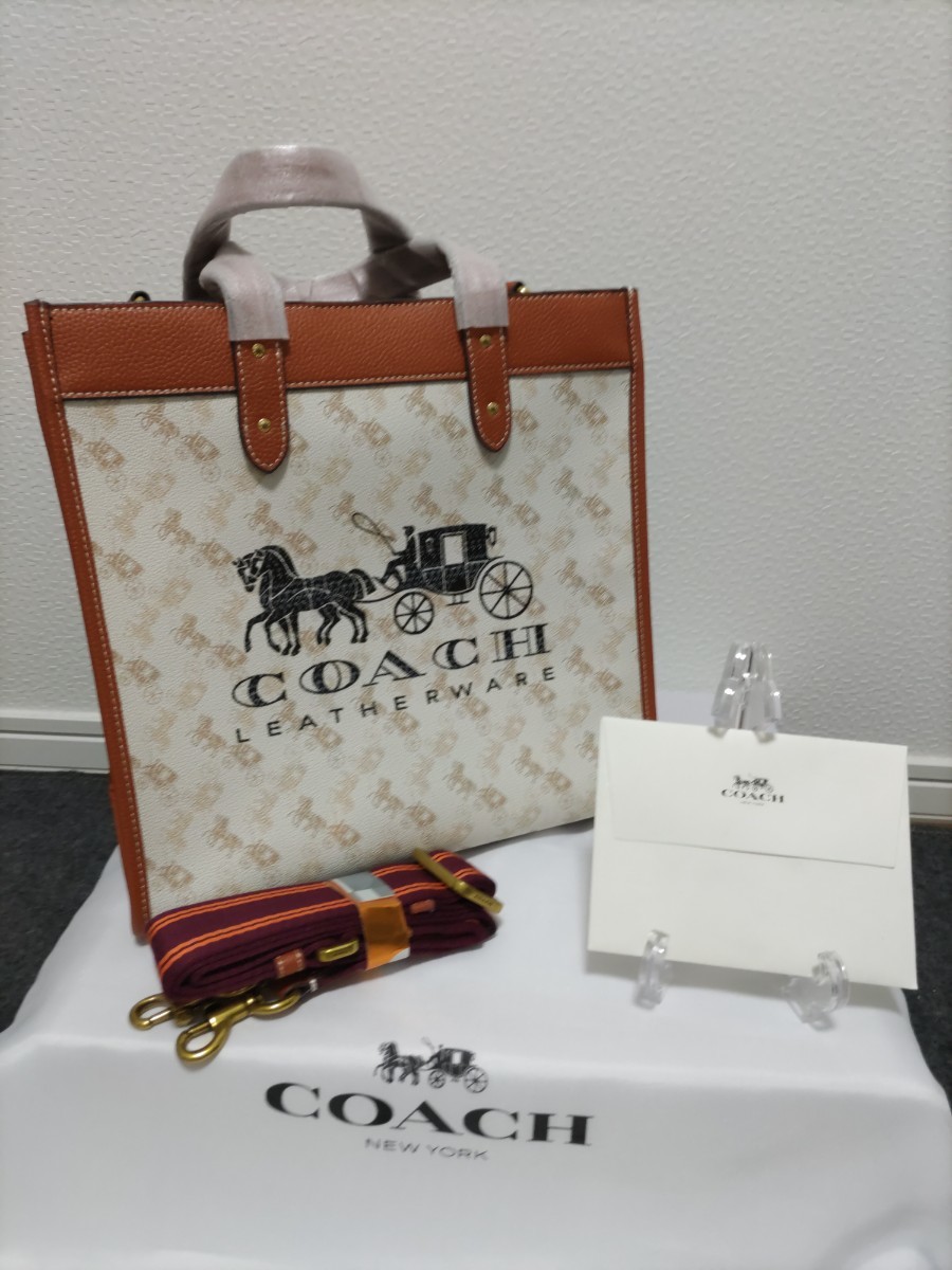 COACH コーチ トートバッグ フィールドホース 馬 キャリッジ ホワイト 