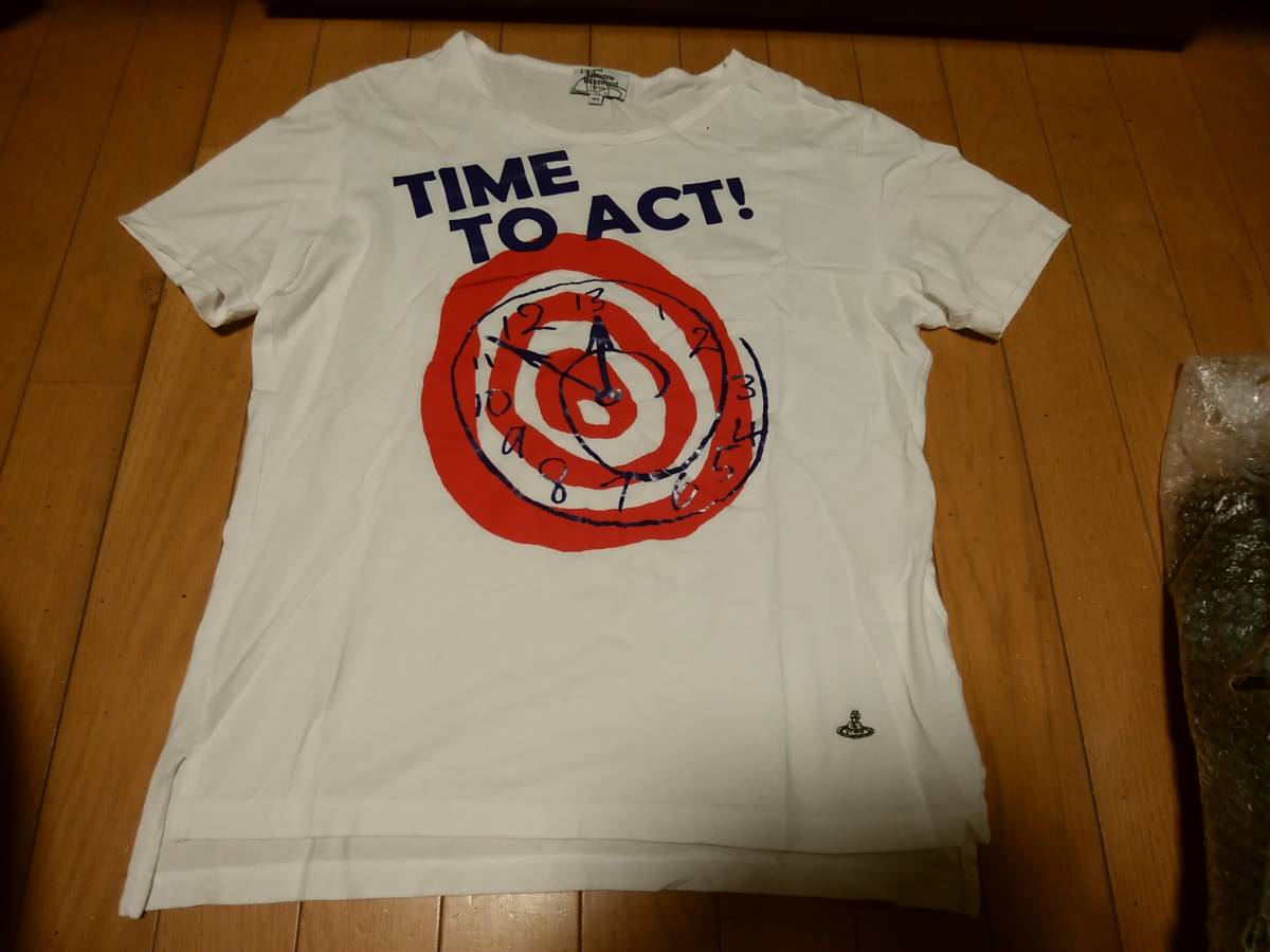 【Vivienne Westwood Man ヴィヴィアン ウエストウッド マン】Tシャツ48 日本製 「TIME TO ACT!」プリント入り ロゴ刺繍入り