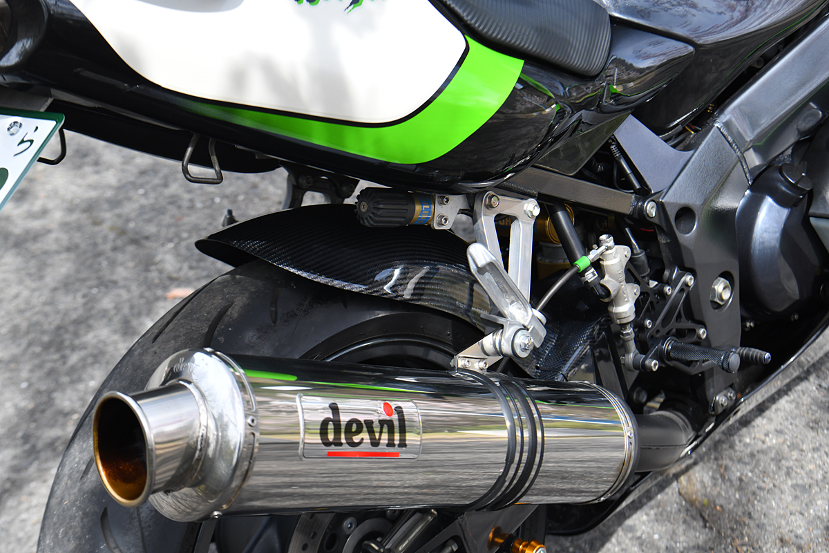 カワサキ ZX-7R 最終モデル 8，000キロ リアオーリンズサス 美車極上
