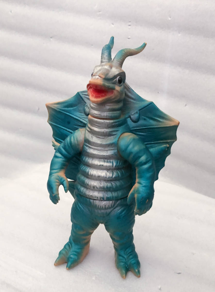 ブルマァク　キングマイマイ　当時物 ○ キングマイマイ ○ ブルマァク ○ 当時物 帰ってきたウルトラマン
