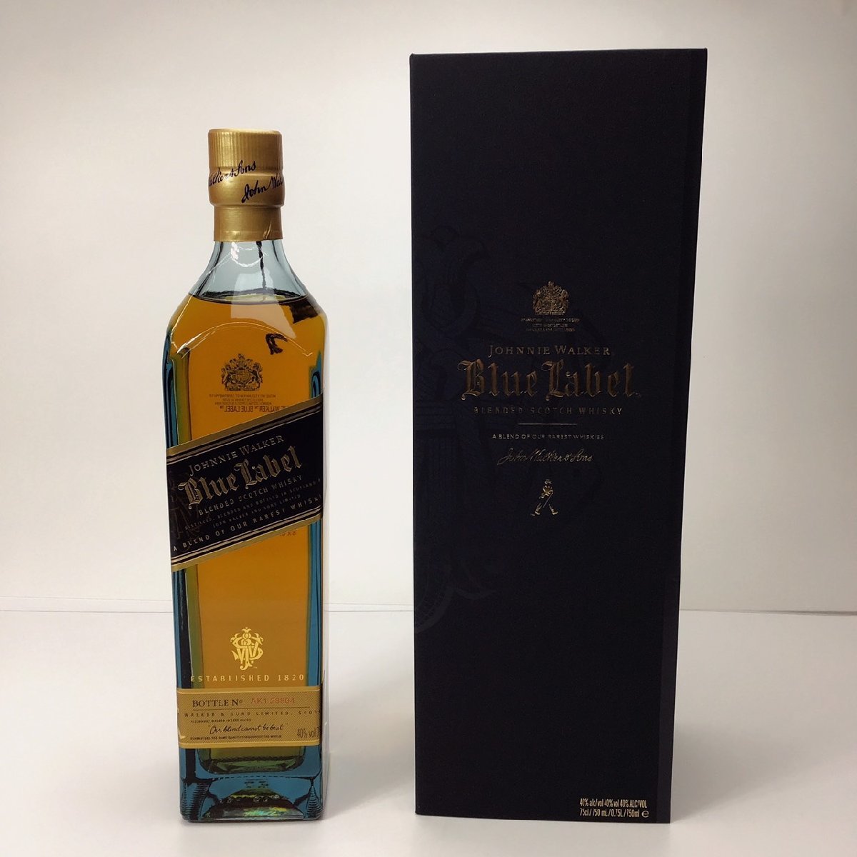 未開栓 ジョニーウォーカー ブルーラベル 箱付 750ml 40％ 1F-5-3