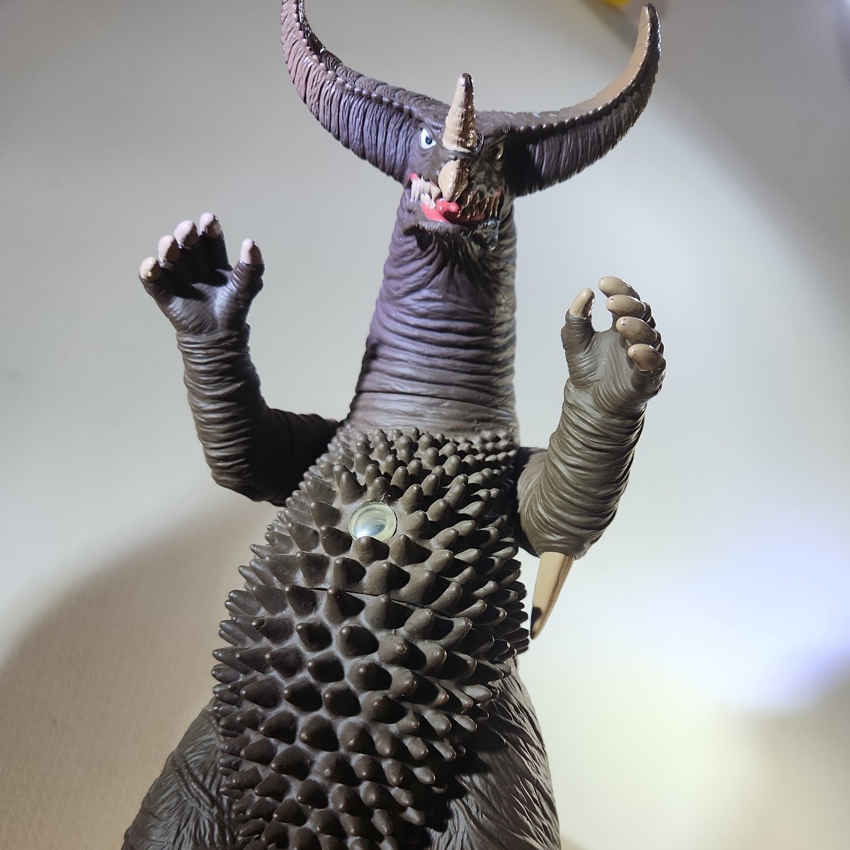 パワードゴモラ ウルトラマンパワード サウンドバトラー