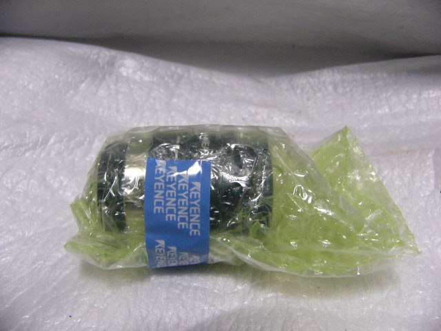 ★未使用★ Keyence CA-LH16 最多4個 Cマウントレンズ 16mm/F1.4 高解像度低歪み