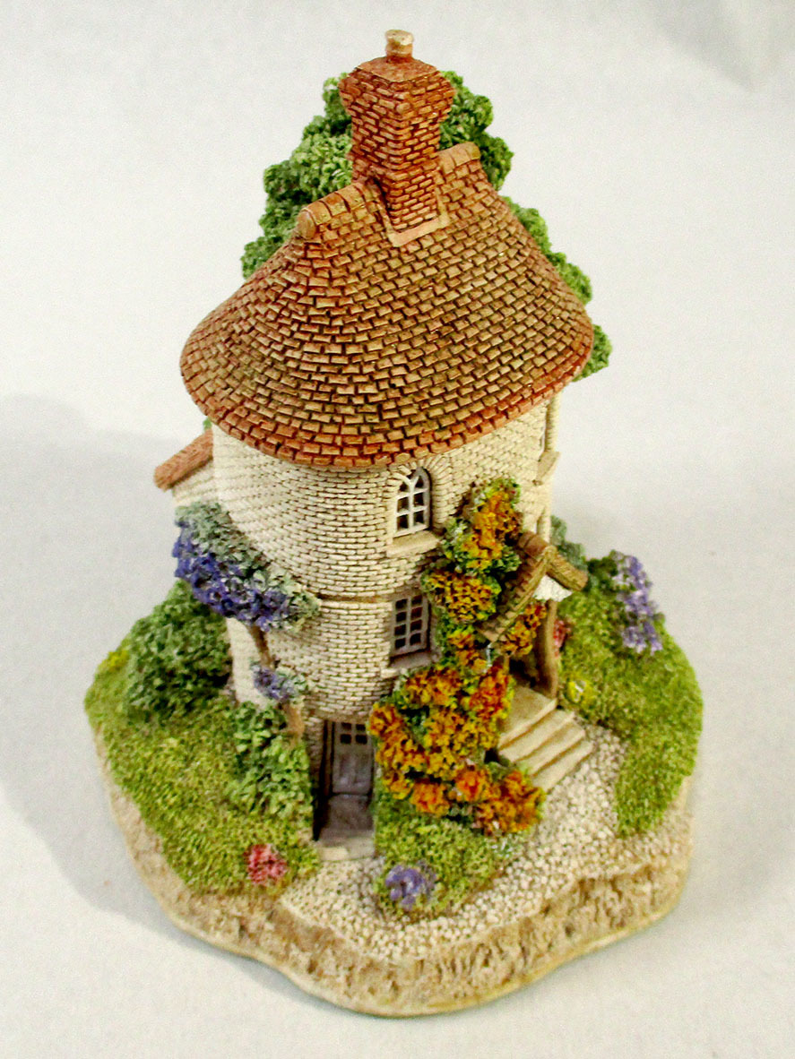 Lilliput Lane☆リリパットレーン Tea Caddy Cottage 置物☆S9964-2