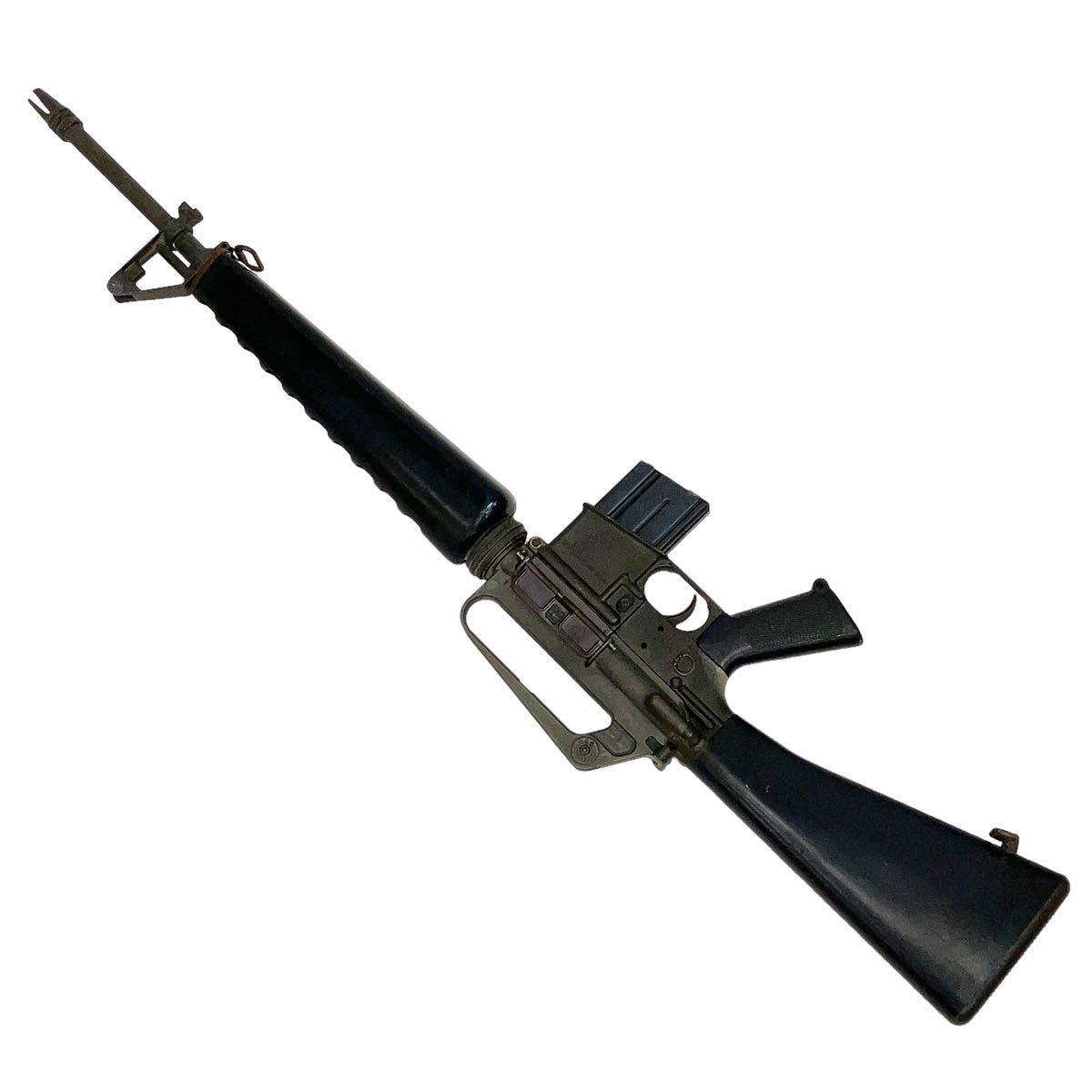 MGC モデルガン M16 アサルトライフル SMG刻印有 鉄砲 alp梅0330