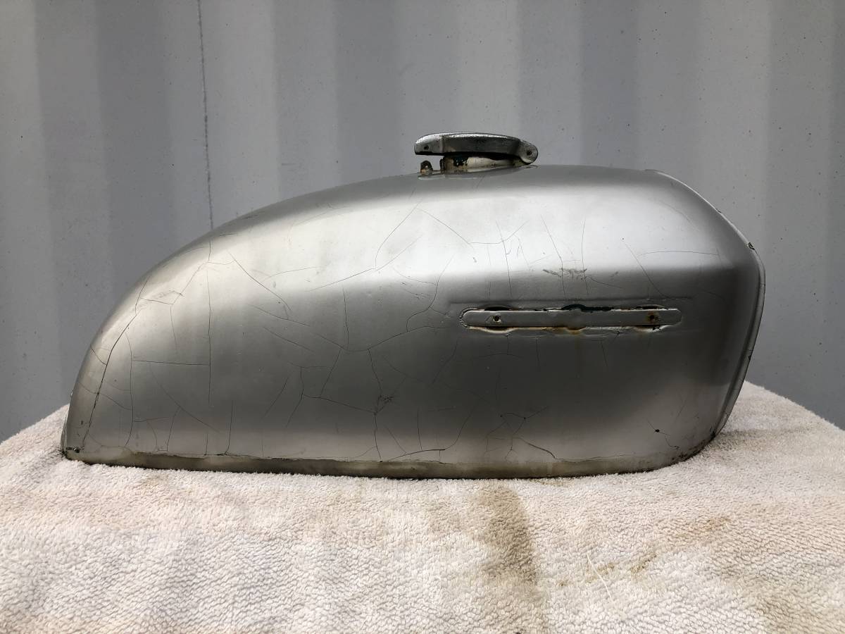 ⑰ 当時物 貴重 ドリーム CB750Four CB750K0 1969年 しわタンク 燃料タンク アンチモニGSキャップ レストアベース 塗装ベース