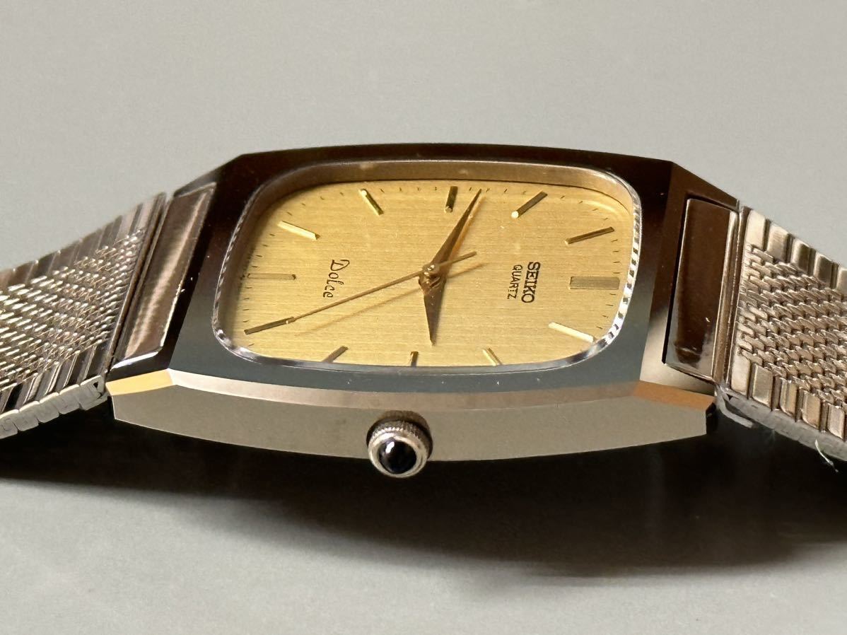 電池新品/稼働品】セイコー ドルチェ 5931-5341 超硬合金（NSAG） 1982 