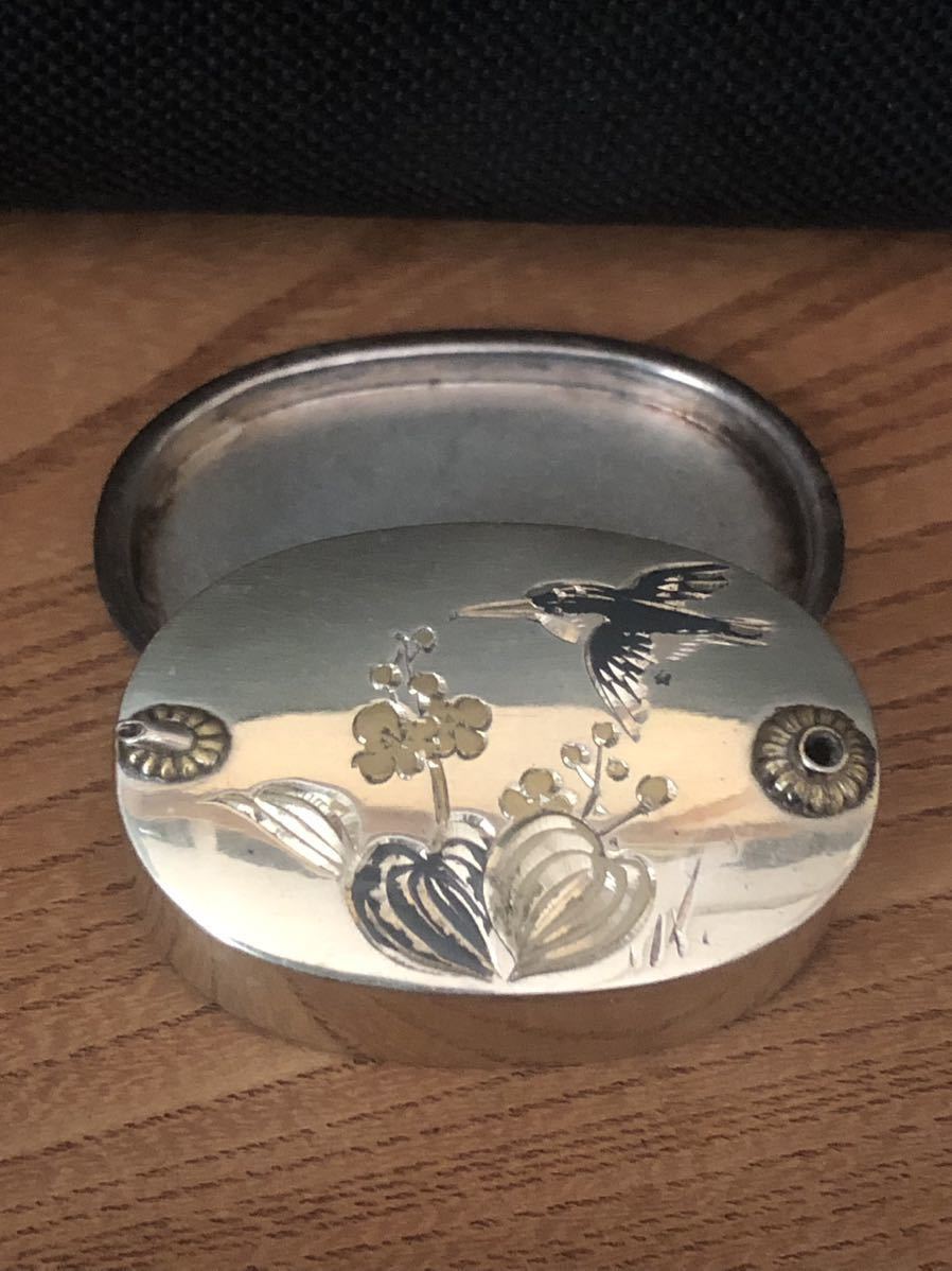 中国工芸品　翡翠彫刻の装飾手鏡(シルバー刻印) 銀製 純銀】水滴・台座付・『翡翠（カワセミ）』彫刻・18g・書道具