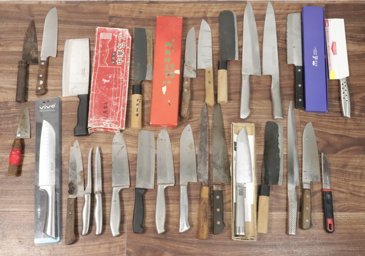 【ト長】包丁 まとめ売り 未使用品あり 和包丁 中華包丁 万能包丁 出刃包丁 刺身包丁 在銘あり 中村孝明 正広 燕三条 匠 IC000IOB01