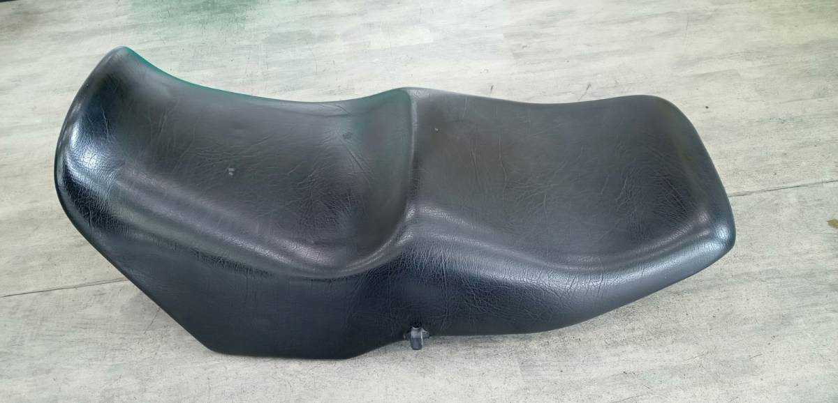☆BMW K75 K100 純正fehrer シート 品番：52 53 2 308 113 (2308113 