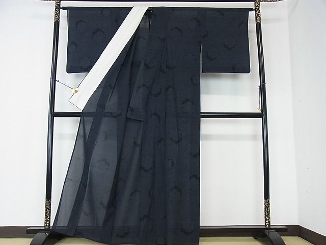 平和屋-こころ店■夏物　夏大島　反物　着尺　手織　雪輪花文　正絹　逸品　未使用　AAAI0589Aay 本場大島紬 逸品 平和屋着物＊夏物 シルック 平和屋-こころ店□東レ AAAG9986Aay