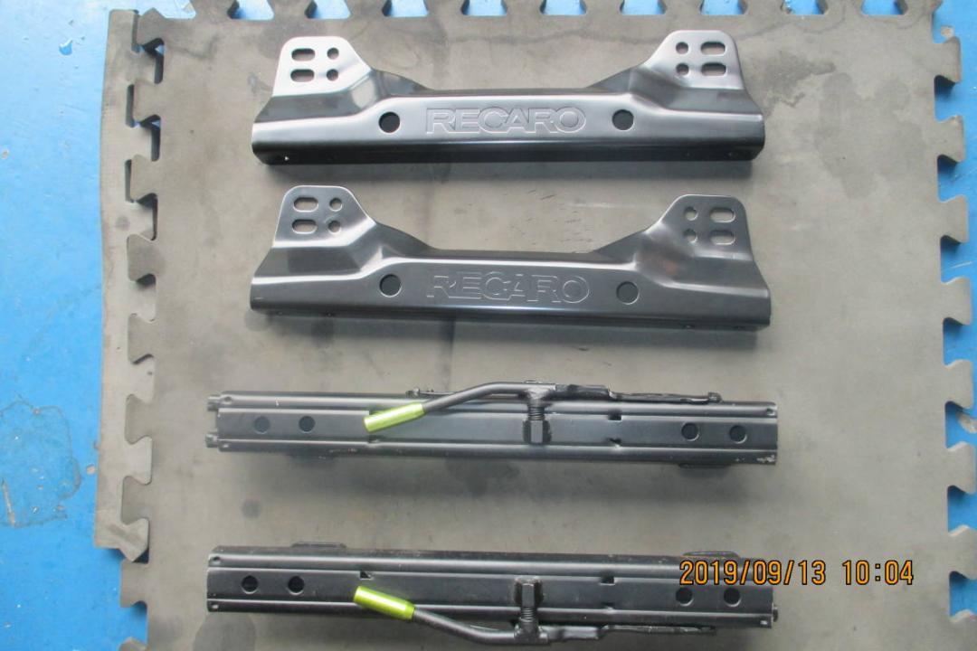 ポルシェ　シートレール　レカロ