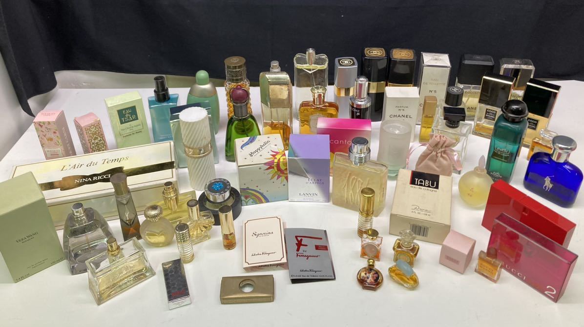 【M0502U】ブランド香水 まとめ シャネル ニナリッチ グッチ ブルガリ エルメス フェラガモ ディオール 等 大量 空箱 未使用
