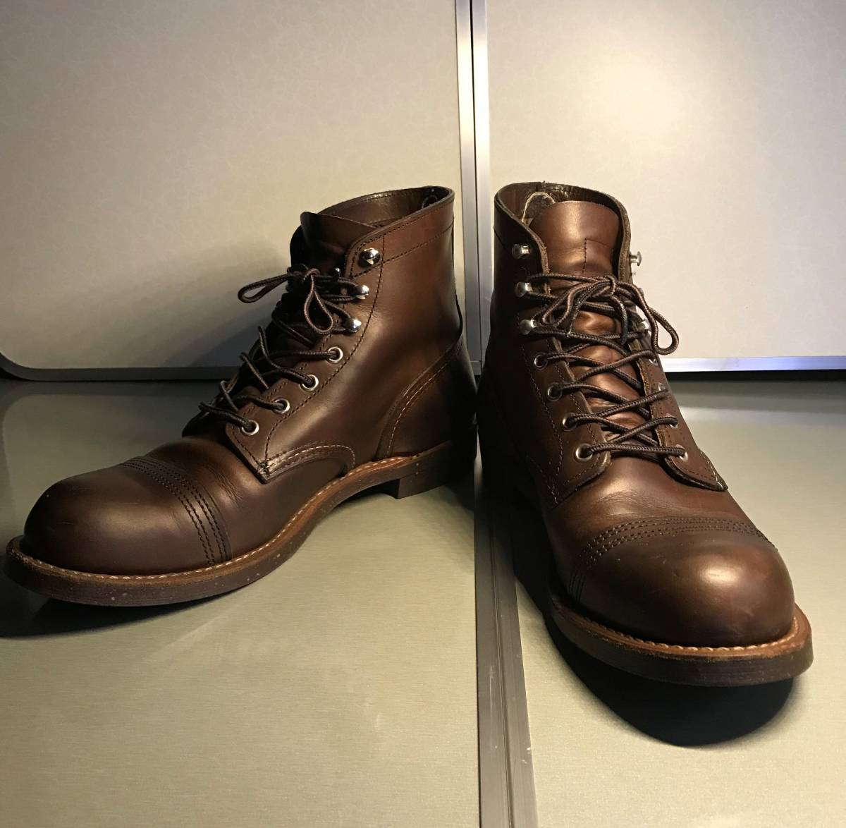 レッドウィング 8081 【9.5D 箱付 19年】アイアンレンジ 茶 アンバーハーネスレザー キャップトゥ 編み上げ ブーツ 