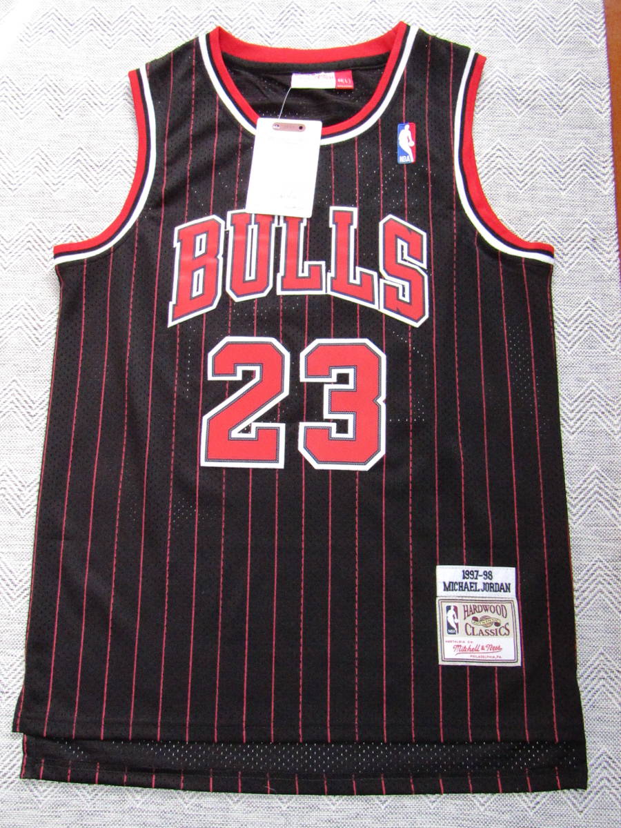 【未使用品】 NBA BULLS JORDAN #23 マイケル・ジョーダン ★シカゴ・ブルズ ユニフォーム ゲームシャツ ジャージ 黒 ストライプ　L