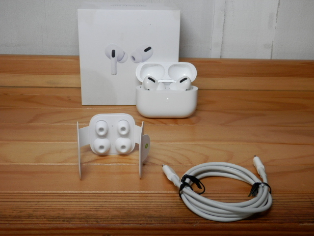 ☆中古品 アップル エアポッズプロ/Apple Air Pods Pro MWP22J/A A2083 A2084 A2190 H2XDJHKT0C6L/H31DJA8U0C6J/H31DJCME0C6K 一部使用不可