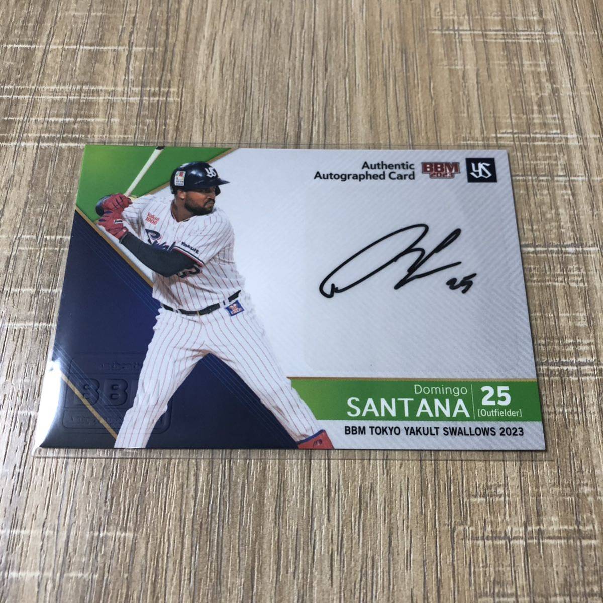 BBM 2023 東京ヤクルトスワローズ サンタナ 60枚限定 直筆サインカード ジャージナンバー　25/60