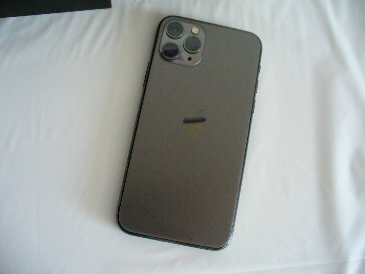 iPhone11 pro 64gb SIMロック解除済み | KASPER.DE