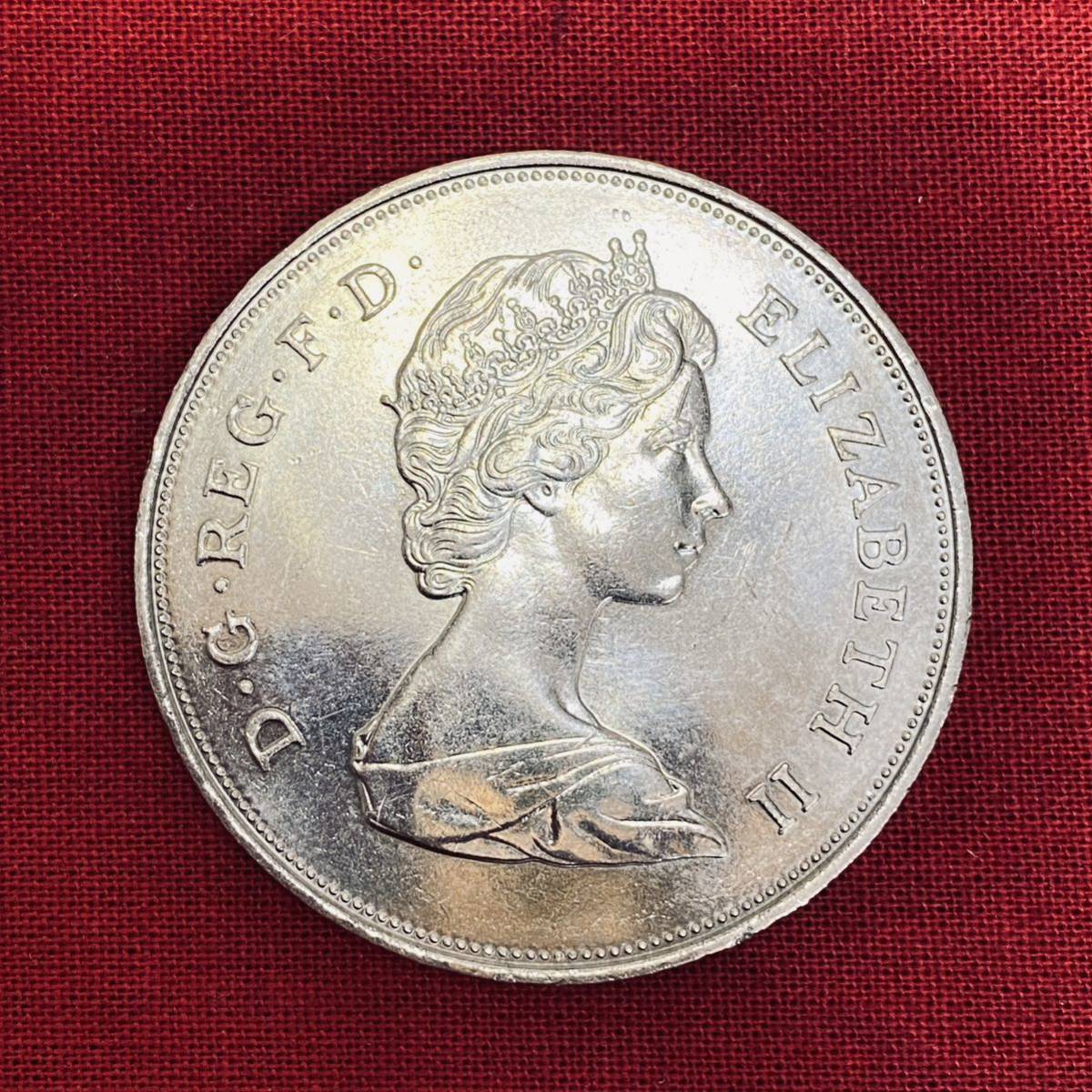 ダイアナ妃御成婚記念コイン】1981イギリス ダイアナ妃 チャールズ皇太子銀貨