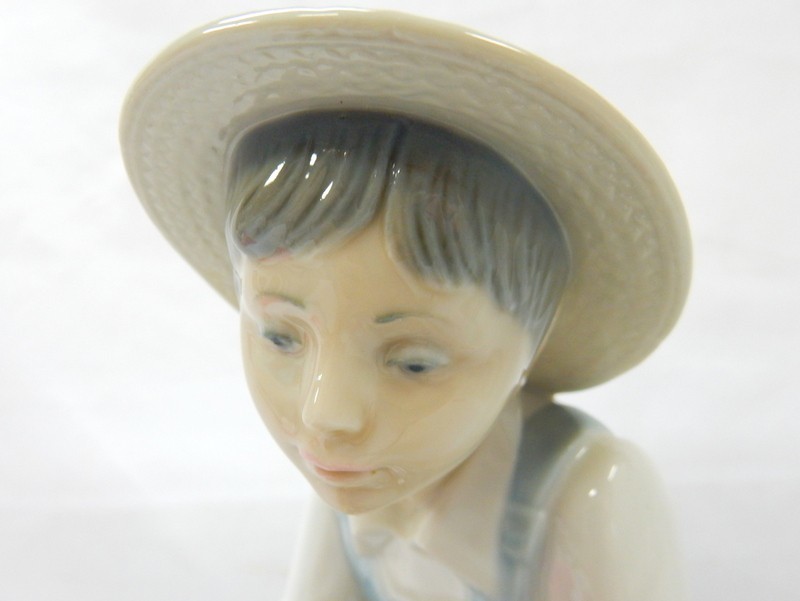 陶器人形 男 LLADRO 置物 陶器 人形 お月様のベッド フィギュリン