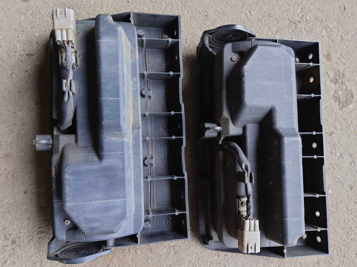 KOITO 日野 純正 LEDテールランプ 左右セット 日野純正LEDテールランプ