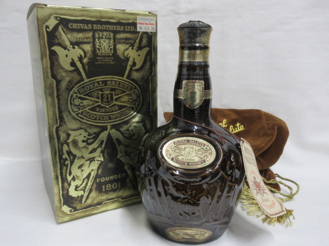 M45443 【未開栓・古酒】 ロイヤルサルート21年 スコッチウイスキー 陶器ボトル 茶 ※700ml：43％