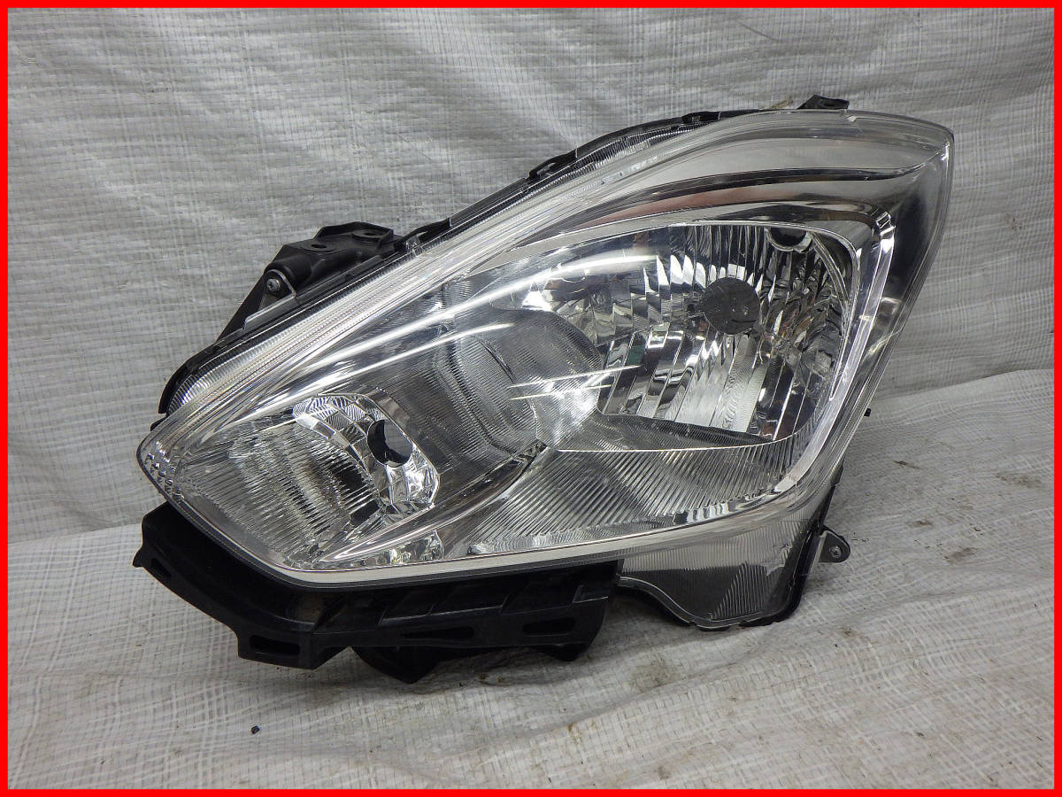 スイフト 左 ヘッドライト スズキ ZC83S STANLEY 純正 ZC83S純正 W2959