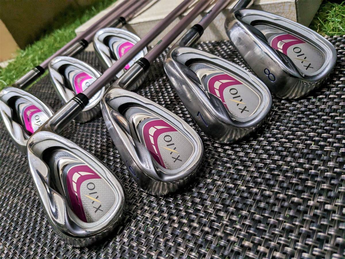 DUNLOP　XXIO9　Ladies ボルドー × MP900-L　5－Sw　7本　/ ゼクシオ ナイン レディース