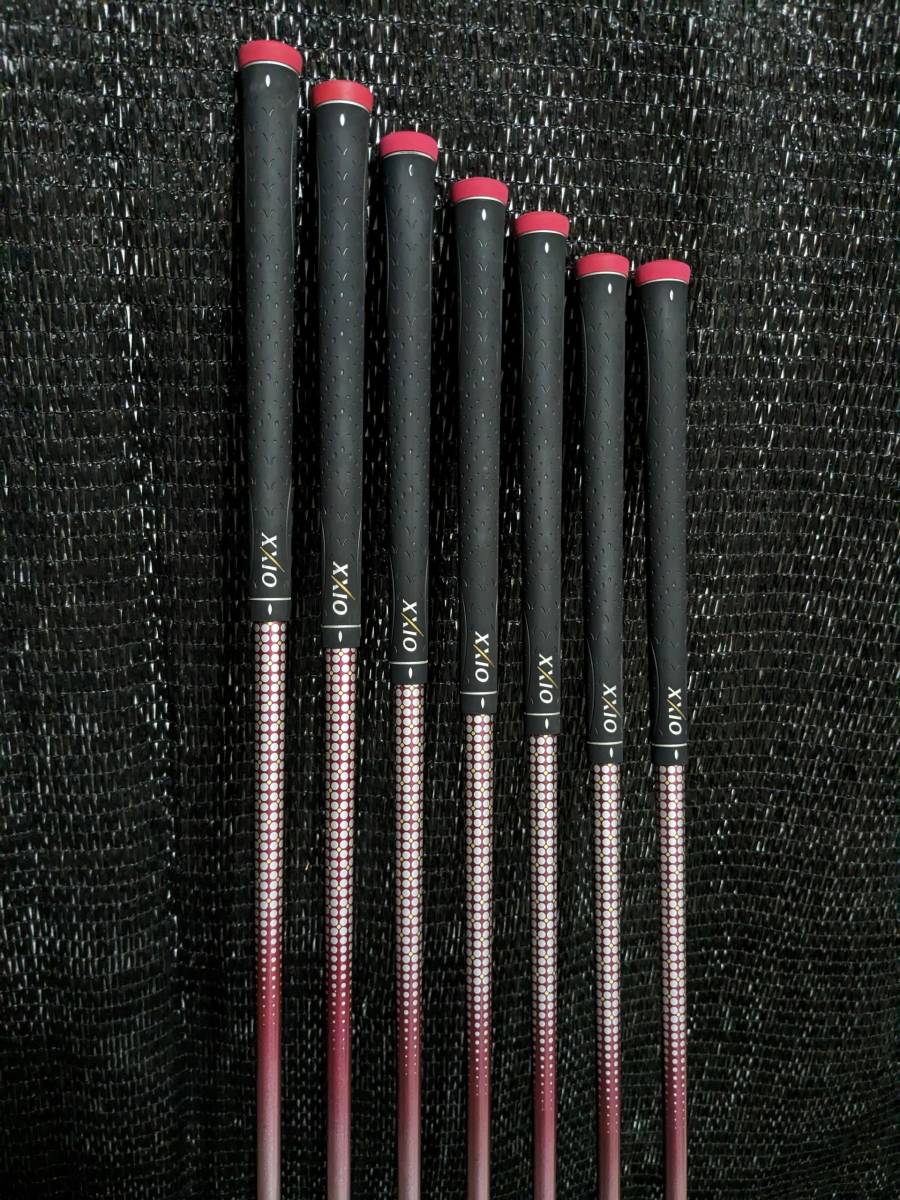 DUNLOP　XXIO9　Ladies ボルドー × MP900-L　5－Sw　7本　/ ゼクシオ ナイン レディース