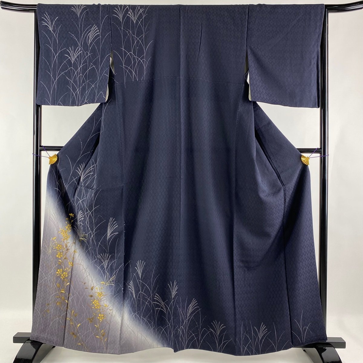 訪問着 美品 名品 ススキ 草花 金彩 ぼかし 紺色 袷 身丈161cm 裄丈65.5cm M 正絹 【中古】