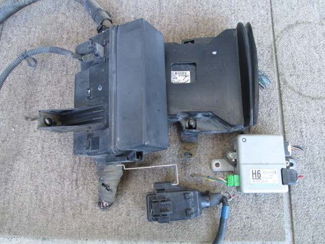 DA63T キャリイトラック エンジンコンピューター No.2787 在庫処分 エンジン コンピューター 色々 キャリー DA63T H19 キャリィ