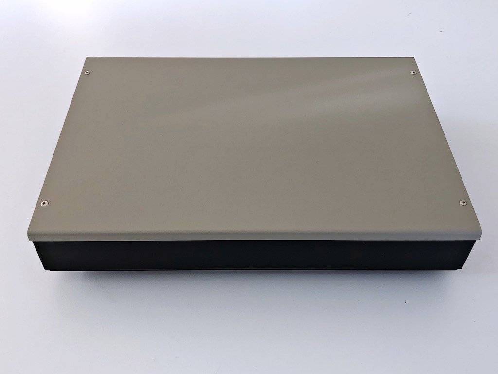鈴蘭堂 真空管アンプ用シャーシー　SL-10　37cm×25.4cm未使用品 鈴蘭堂 SL-10 真空管アンプ用シャーシ アルミシャーシ 未使用品 370 x