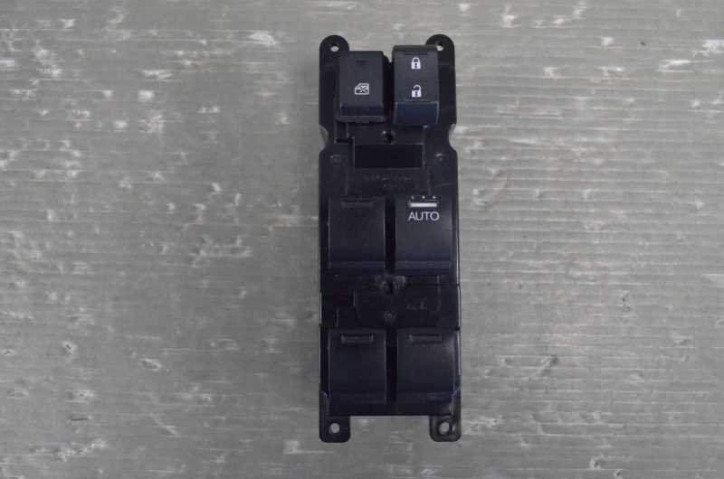  N-BOX カスタム G 4WD 後期 JF2 JF1 純正 破損無 取付OK パワーウィンドウスイッチ マスタースイッチ 運転席 s004341(ホンダ用)｜売買されたオークション情報、yahooの商品情報をアーカイブ公開 - オ ホンダ用