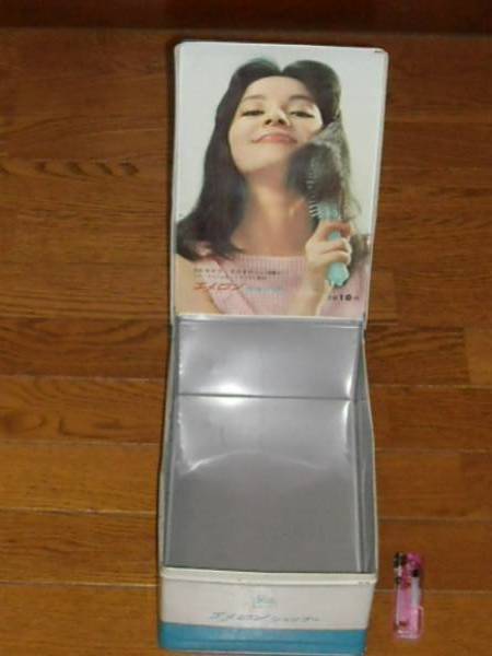 エメロン，シヤンプー，ブリキ缶?金属製，戦前，戦後，蝮薬?まむし，薬箱，ラチ’’ウム薬院本舗，オリザニン注射液，三共株式会社，薬剤，錠剤，注射