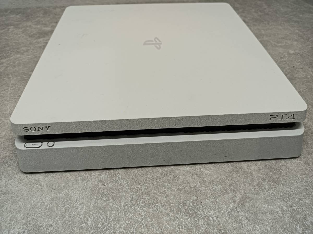 071）A 〈中古品〉Playstation4 PS4 本体のみ CUH-2200B 1TB ホワイト 