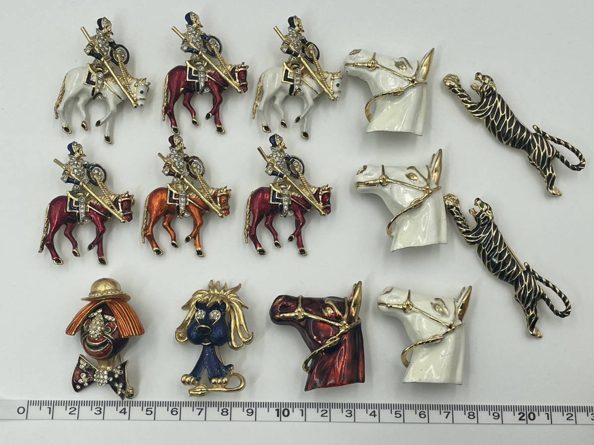 266】1円スタート ヴィンテージ ブローチ シリアル有 メッキ
