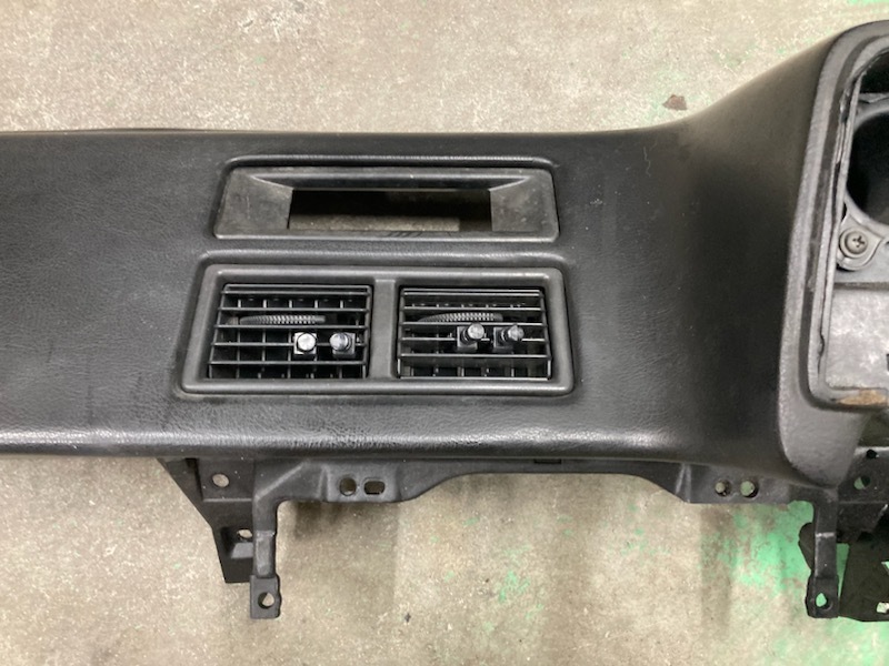 カローラレビン AE86 【GT】 ダッシュボード トヨタ純正 中古 AE86