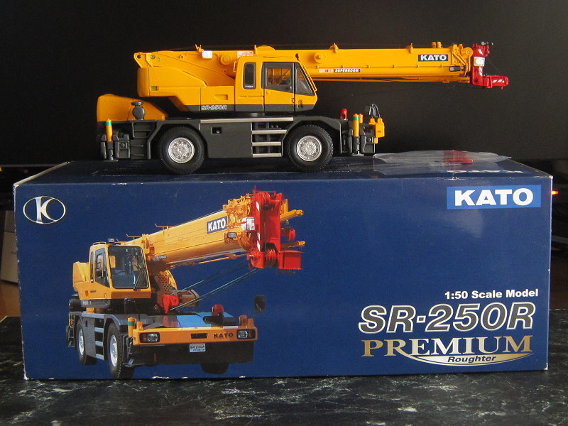 KATO 1/50 SR-250R ラフタークレーン 少々難あり品 実機カタログ付き 