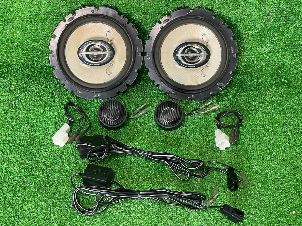 Carrozzeria カロッツェリア 2WAYスピーカー TS-F160 25W MAX 100W 16cmタイプ 音OK オーディオ スピーカー 