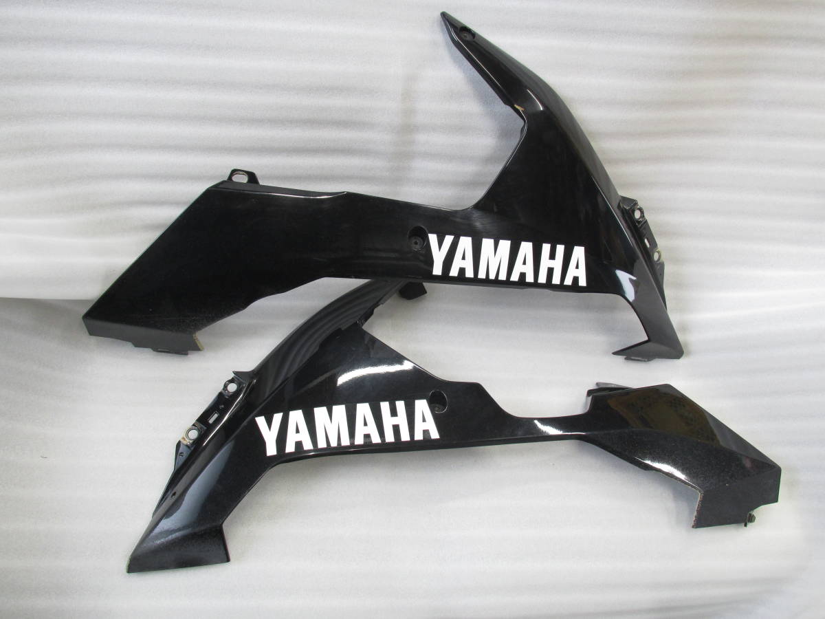 YAMAHA YZF-R1 バイクパーツ アンダー 左右セット 09 YZF-R1 アンダーカウル左右セット ヤマハ YZF-R1 アンダーカウルを