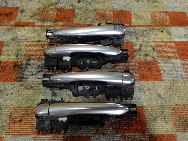 ルノー スポール メガーヌ RS MF4R2 後期 ドア アウターハンドル Set [C]