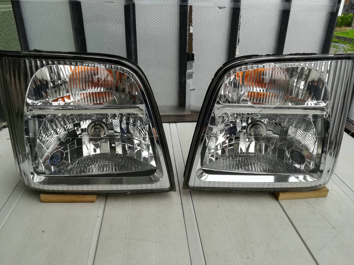 自動車部品・ライト】TV TW サンバー ヘッド ライト レンズ ランプ