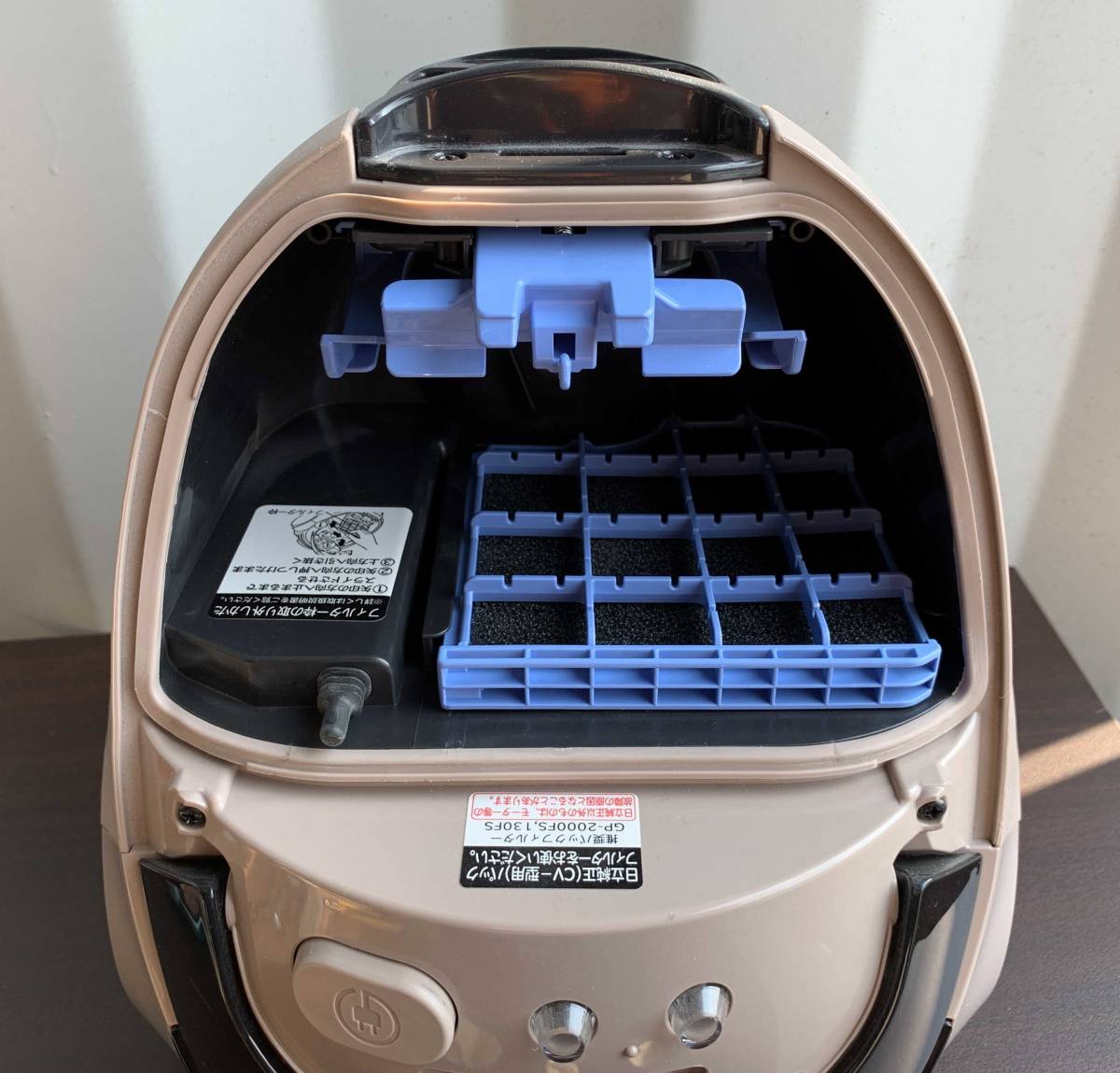 日立キャニスター型掃除機CV-PD30 シャンパンゴールド未使用品