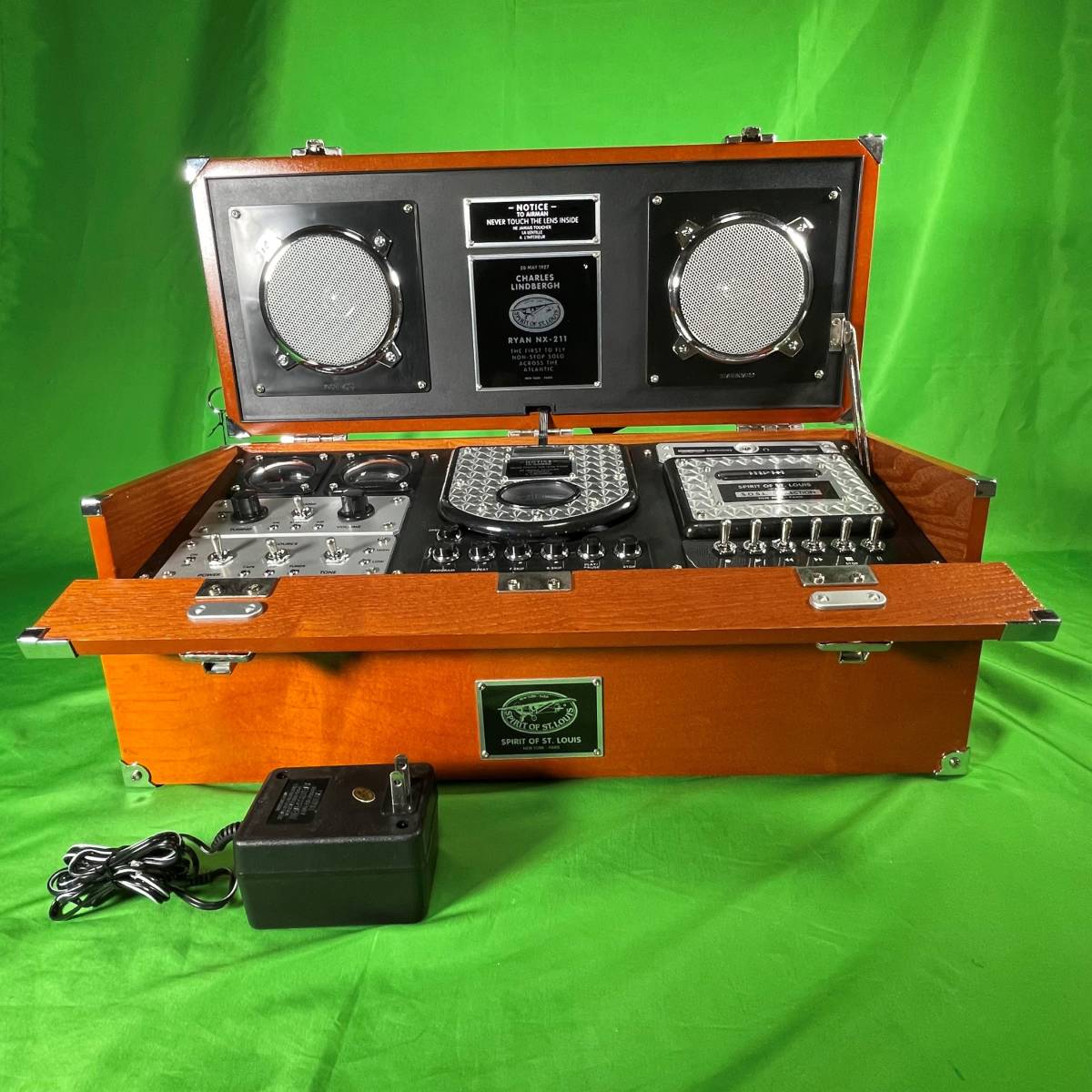 Spirit of Saint Louis Field CD Mk 2 portable hifi 12v stereo