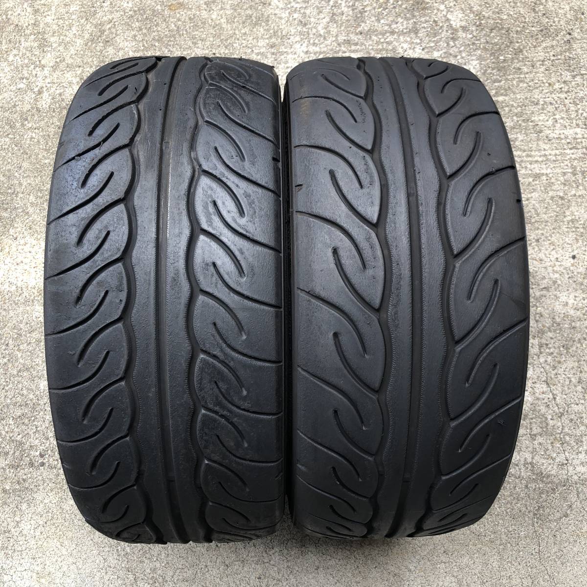 最安値，セール ヨコハマ アドバン ネオバ AD08R 215/40R18 2本セット