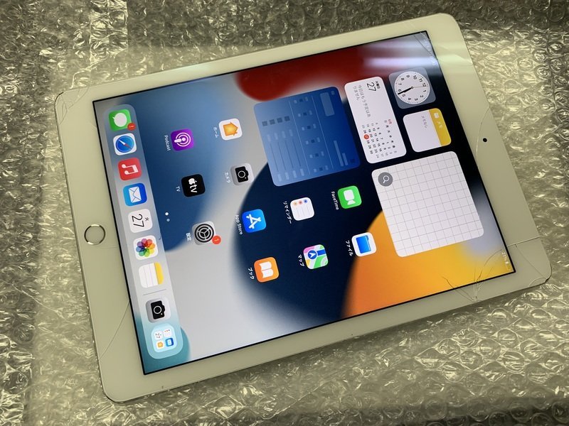 DL357 au iPad Air 第2世代 Wi-Fi+Cellular A1567 シルバー 16GB 判定