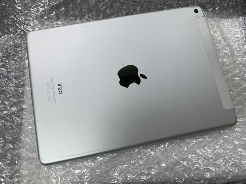DL357 au iPad Air 第2世代 Wi-Fi+Cellular A1567 シルバー 16GB 判定