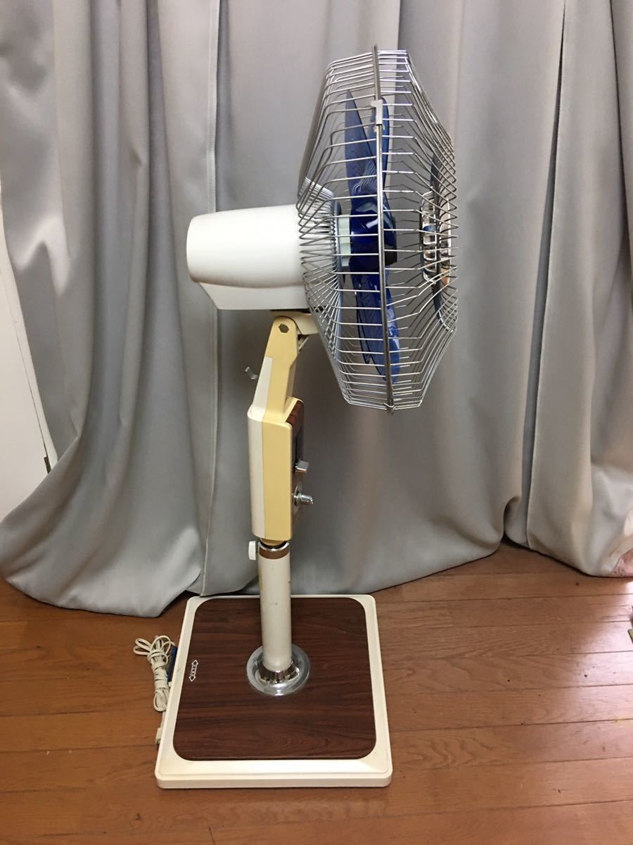 TOSHIBA大型扇風機 S-35DE 昭和レトロ TOSHIBA大型扇風機 S-35DE 昭和