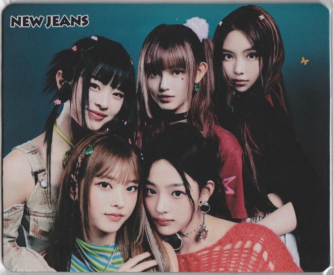 ☆超レア！□NewJeans/ニュージーンズ□高級マウスパッド②□韓国